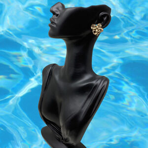 Vintage Trifari Gold Tone Ribbon Bow Clip On Earrings Modernist Knot